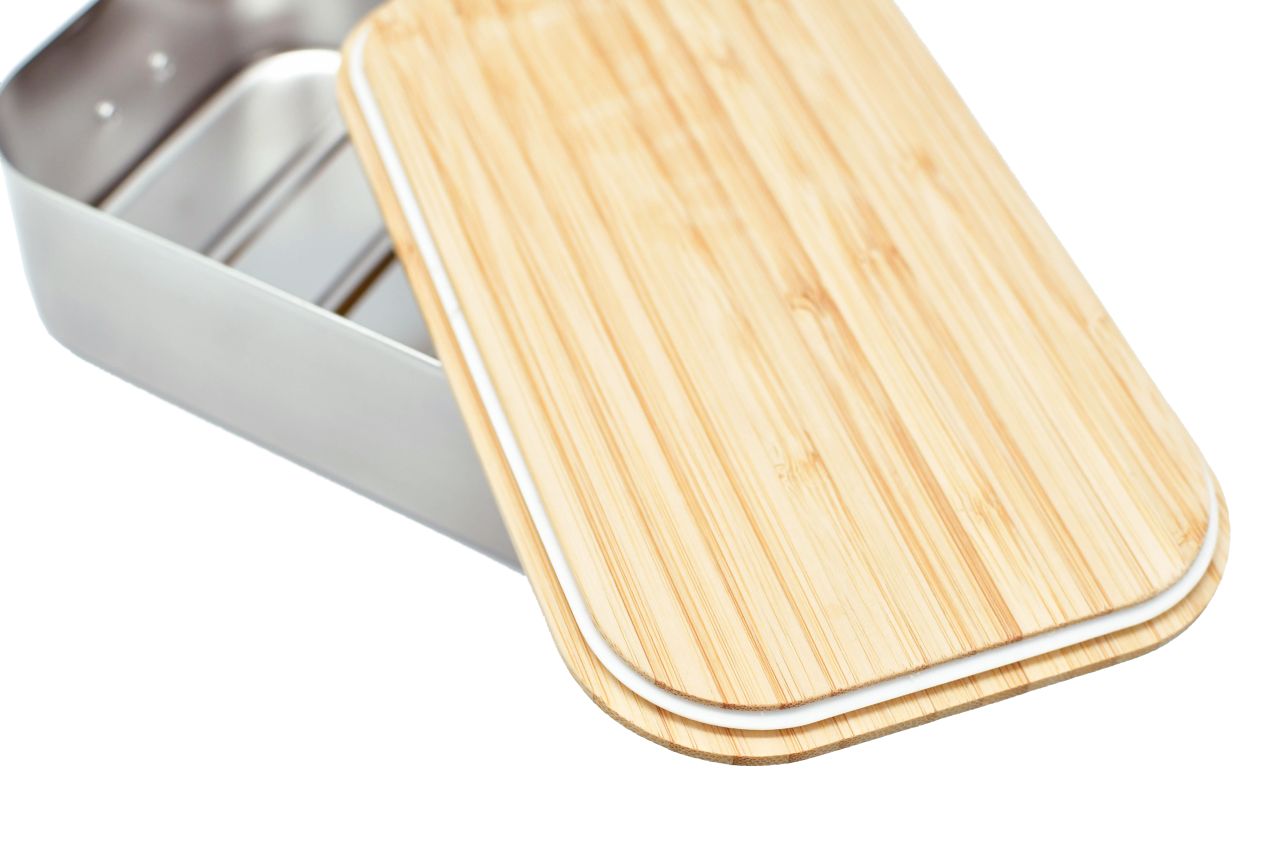 Geöffnete SA10 Lunchbox Edelstahl mit Bambusdeckel & Dichtung – Lunchbox für Firmen & Mitarbeitergeschenke.