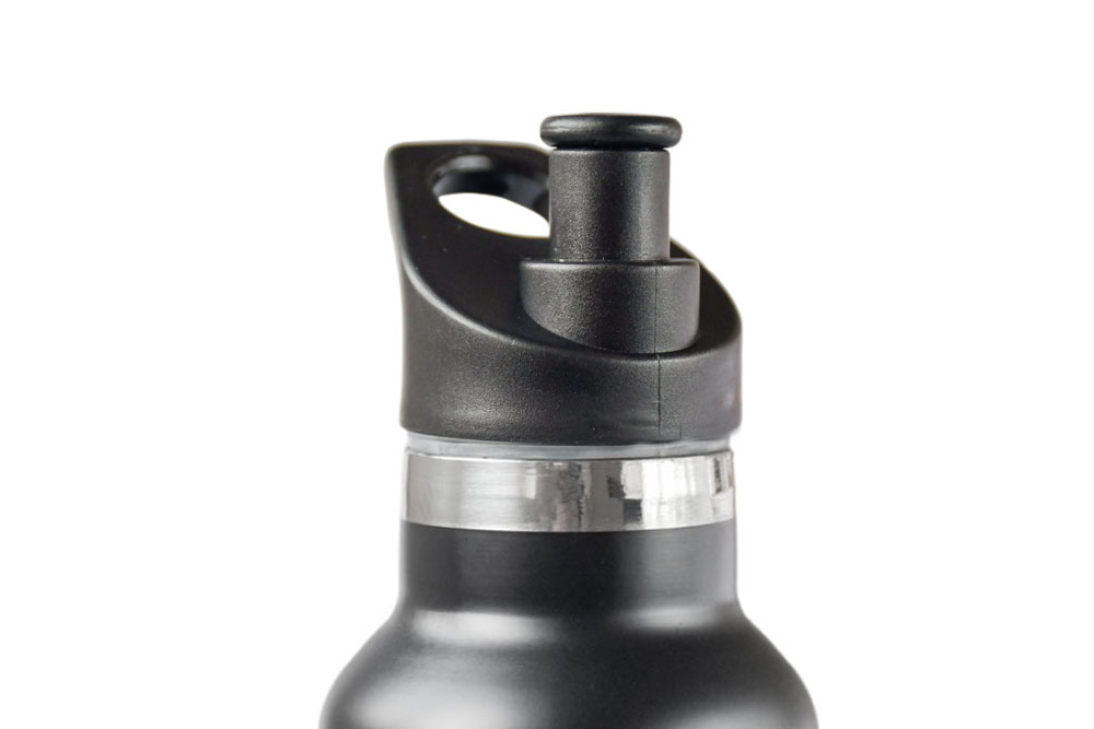 Nachhaltige Edelstahlflasche mit Bambusdeckel