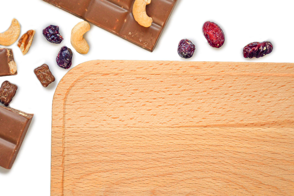 Rechteckiger Buchendeckel mit Nüssen und Trockenfrüchten – Ersatzdeckel für Lunchbox.