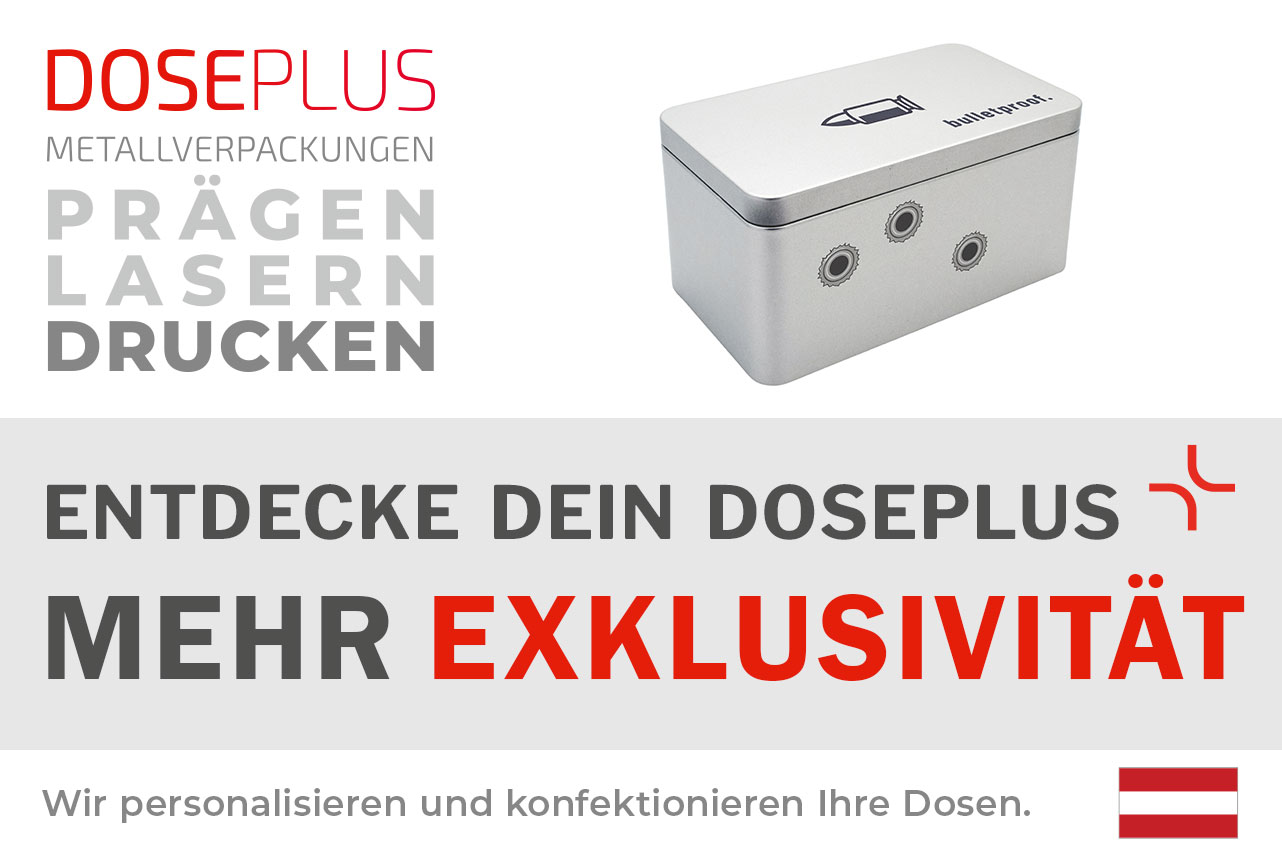 Doseplus silberne rechteckige Metalldose mit schwarzem Aufdruck einer Patrone und der Aufschrift „bulletproof.“ sowie drei grafischen Einschusslöchern. Text: „Metallverpackungen prägen, lasern, drucken – Entdecke dein Doseplus, mehr Exklusivität“.
